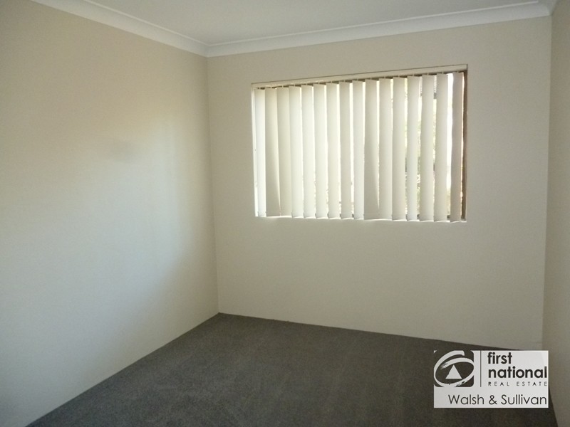 4/32-33 Park Ave, Westmead NSW 2145
