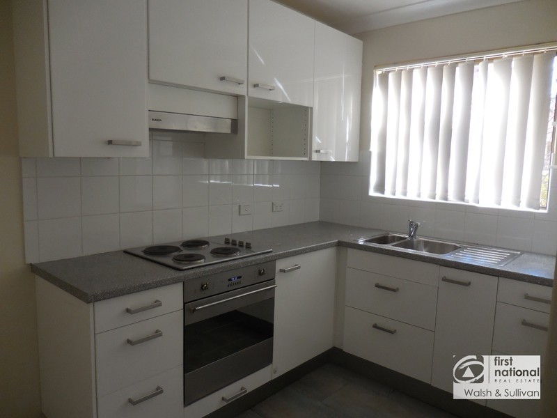 4/32-33 Park Ave, Westmead NSW 2145