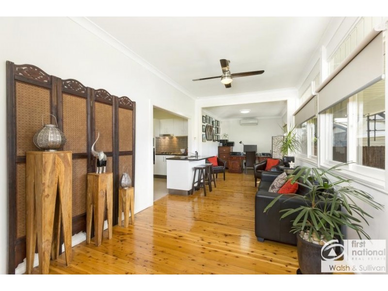 7 Hayes Ave, Northmead NSW 2152