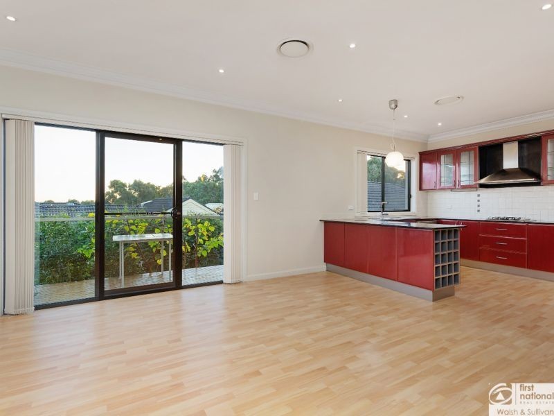 7 Lachlan Drive, Winston Hills NSW 2153