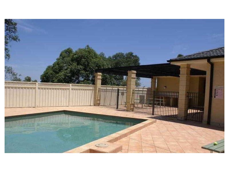 7 Lachlan Drive, Winston Hills NSW 2153