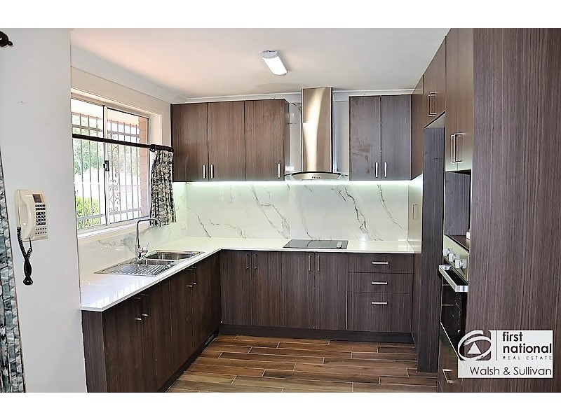 16 Cropley Drive, Baulkham Hills NSW 2153