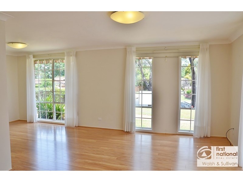 16 Cropley Drive, Baulkham Hills NSW 2153