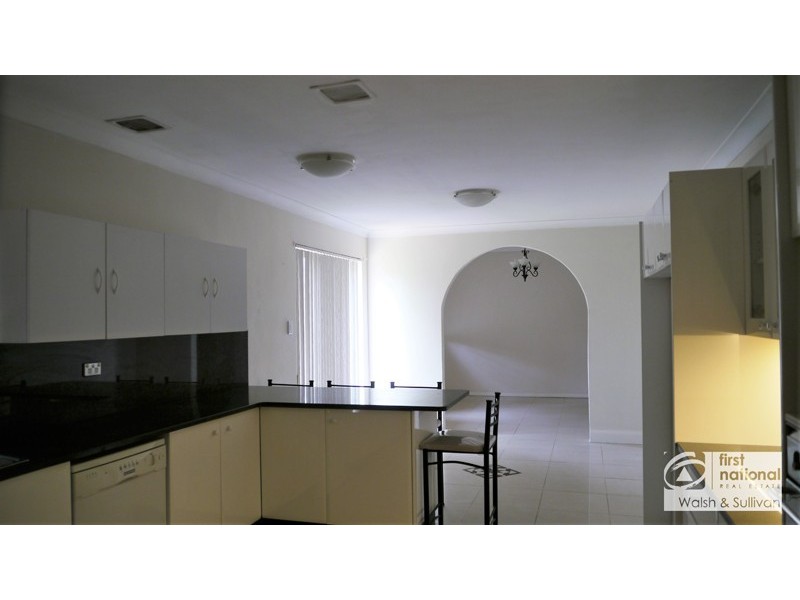 11 Amphitheatre Circuit, Baulkham Hills NSW 2153
