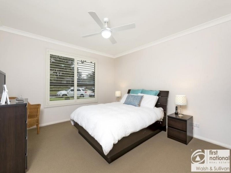 30 Hood Street, Northmead NSW 2152