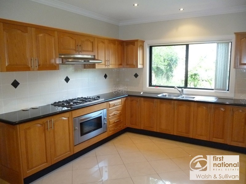 18 George Best Crescent, Baulkham Hills NSW 2153