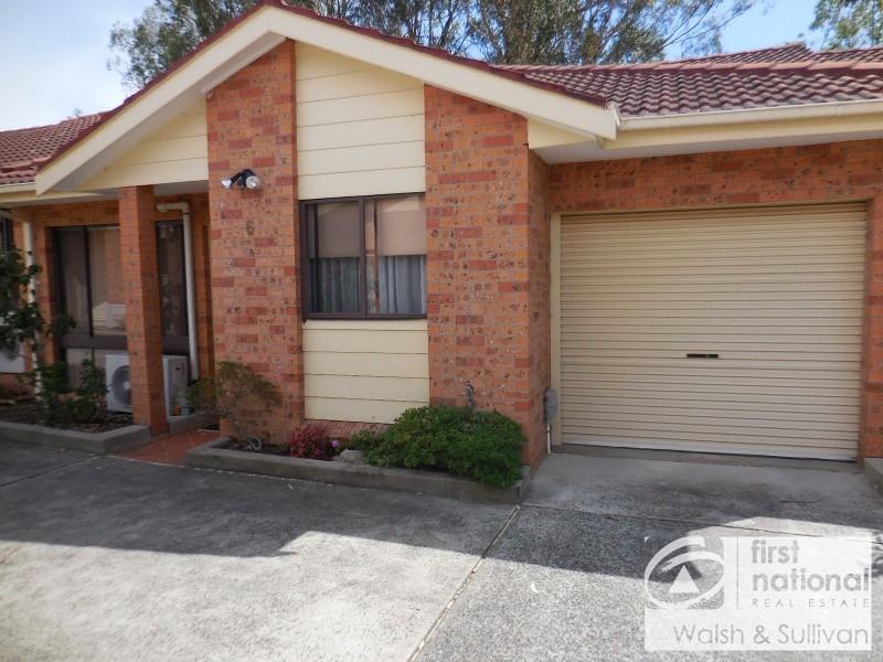 6/39 Woodlawn Drive, Toongabbie NSW 2146