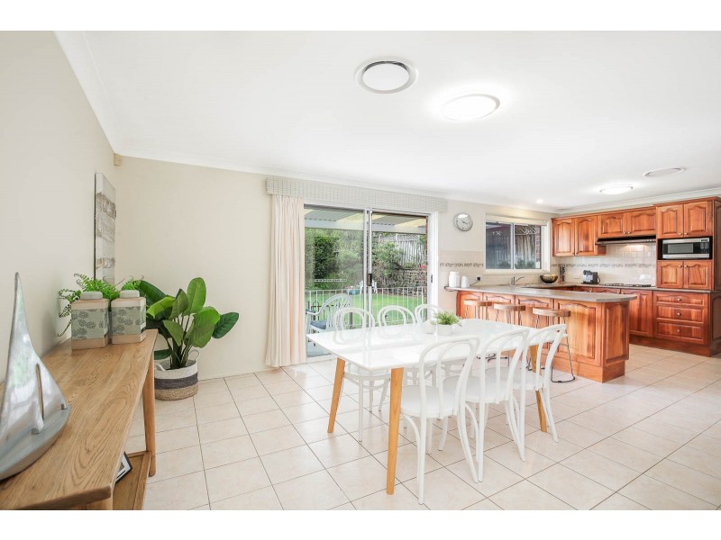 8 Saxonvale Road, Baulkham Hills NSW 2153