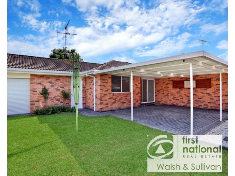 10 Gracelands Dr, Quakers Hill NSW 2763