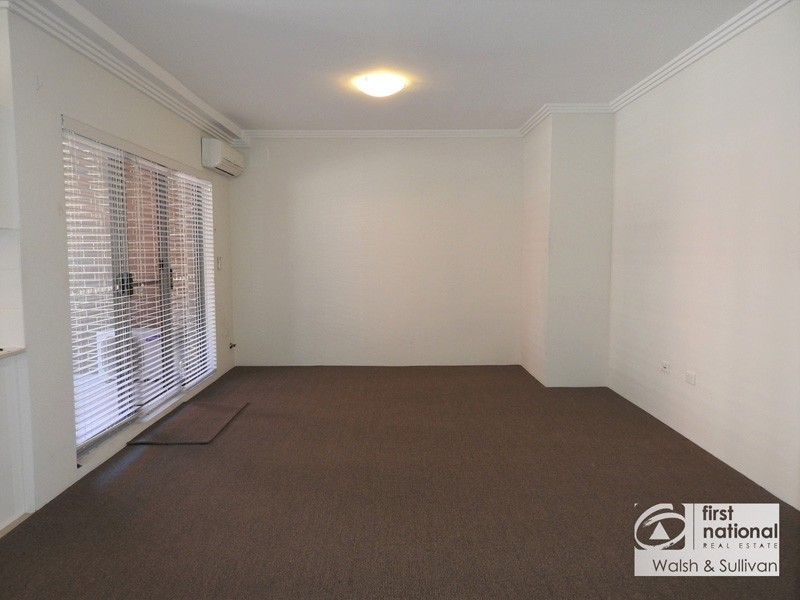 10/5-7 Kleins Road, Northmead NSW 2152