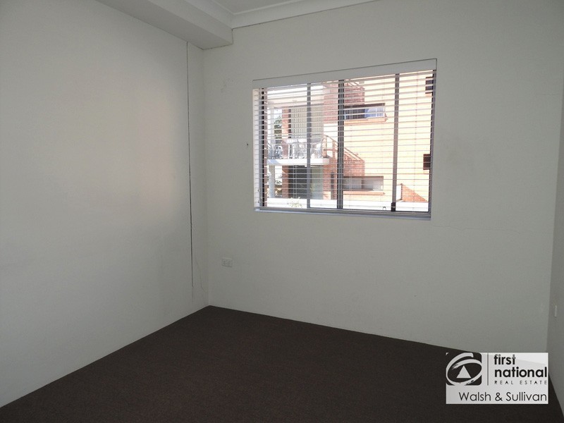 10/5-7 Kleins Road, Northmead NSW 2152