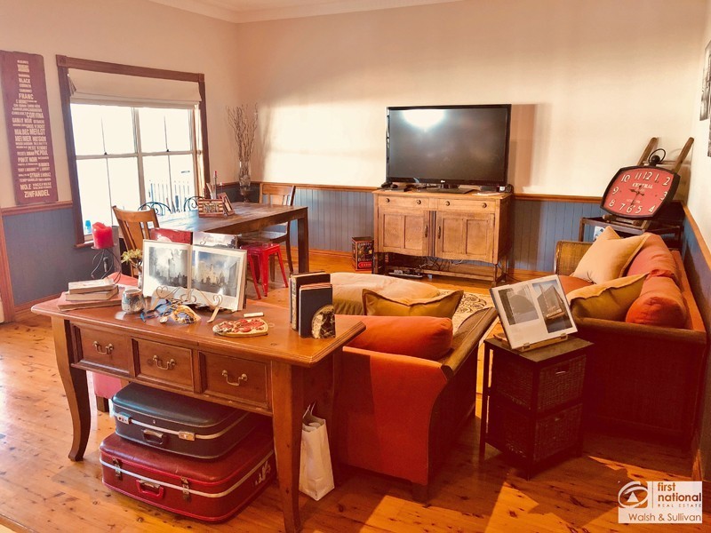 9 Raymond Avenue, Northmead NSW 2152