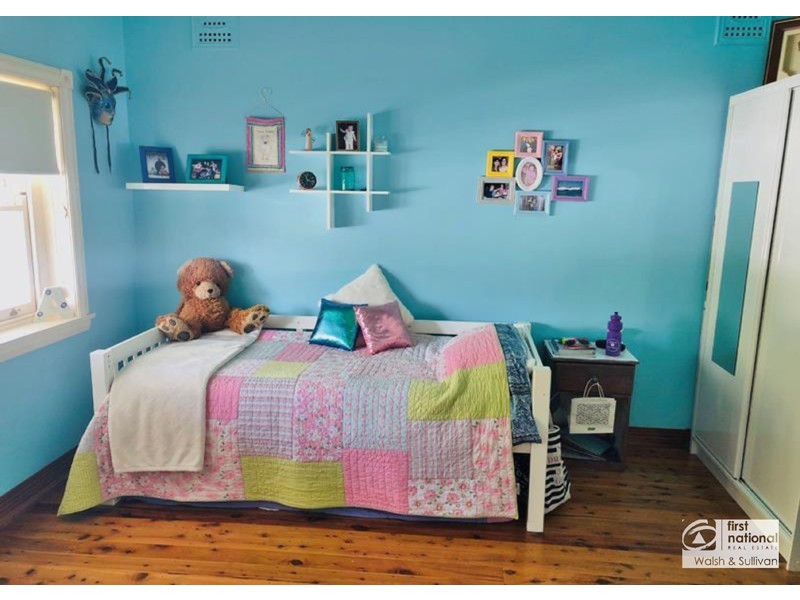 9 Raymond Avenue, Northmead NSW 2152