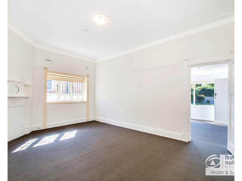 57 Kleins Rd, Northmead NSW 2152