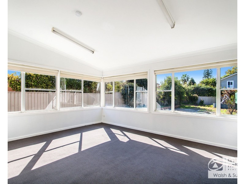 57 Kleins Rd, Northmead NSW 2152