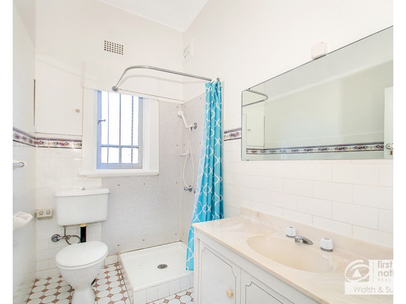 57 Kleins Rd, Northmead NSW 2152