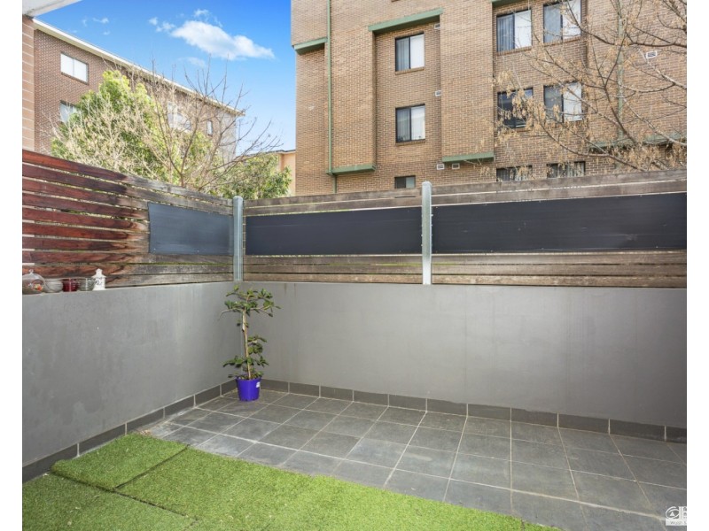 7/13 Howard Ave, Northmead NSW 2152