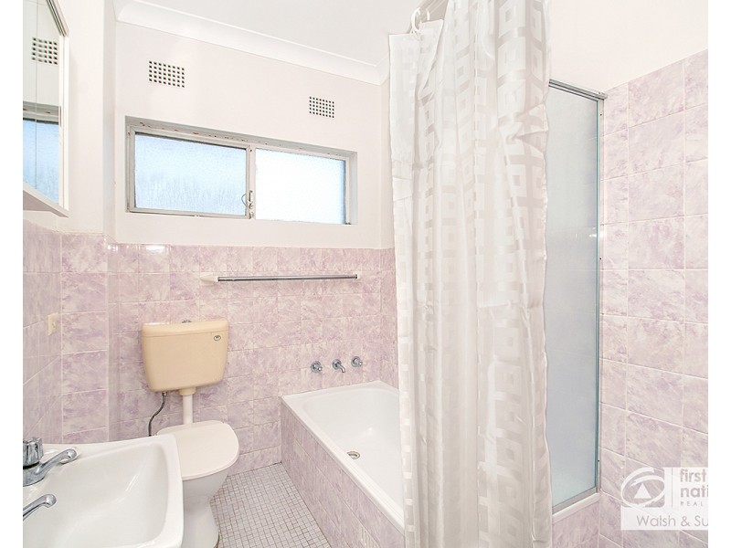 5/2 Iron St, North Parramatta NSW 2151