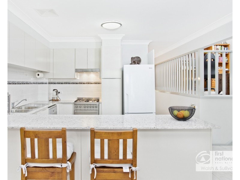 4/3 Elabana Crescent, Castle Hill NSW 2154