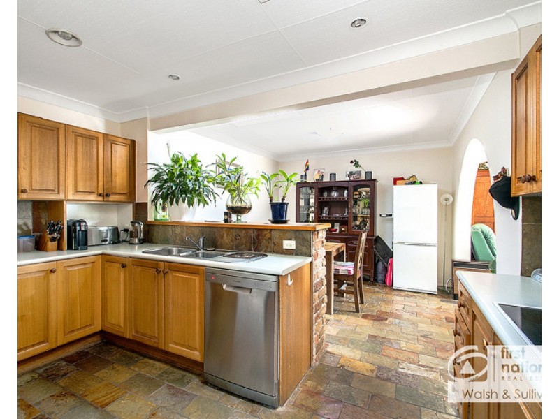 35 Mullane Ave, Baulkham Hills NSW 2153