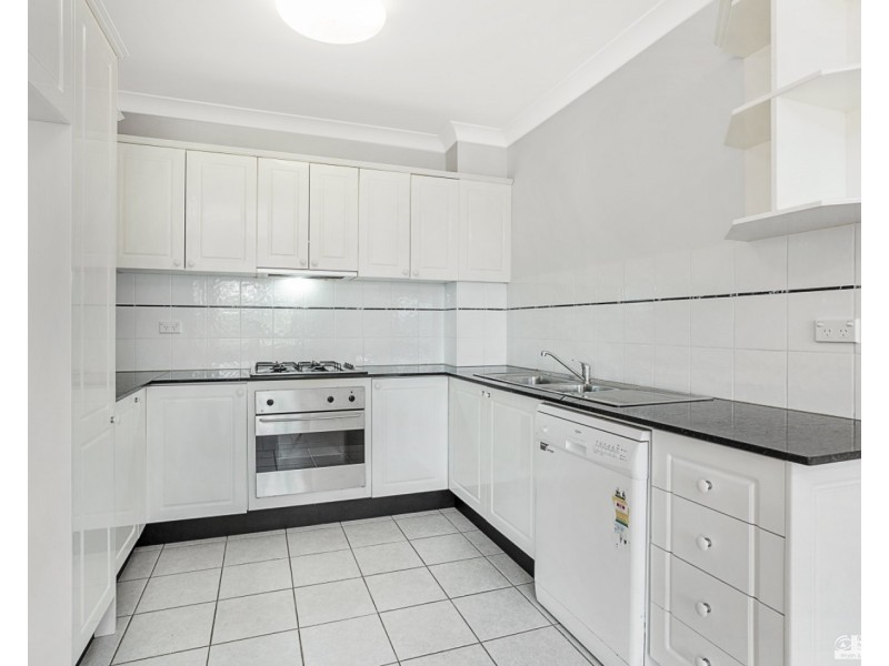 15/2 Railway Street, Baulkham Hills NSW 2153