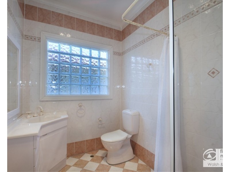 3 Moir Avenue, Northmead NSW 2152