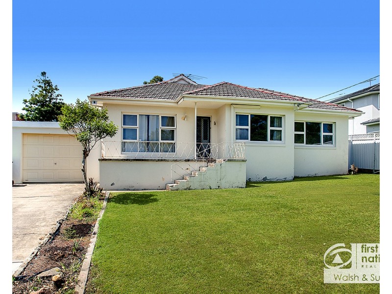 20 Dobson Crescent, Baulkham Hills NSW 2153