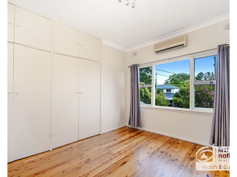 20 Dobson Crescent, Baulkham Hills NSW 2153