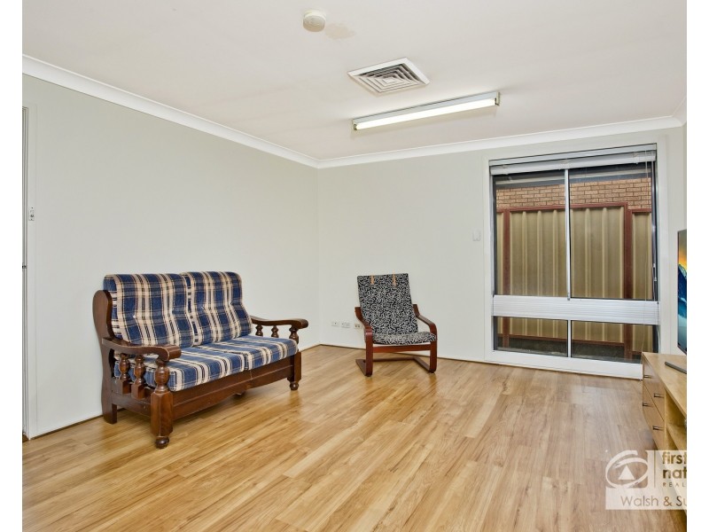 12 Kira Ave, Northmead NSW 2152