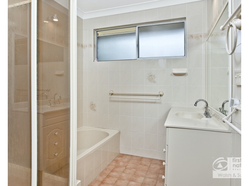 12 Kira Ave, Northmead NSW 2152