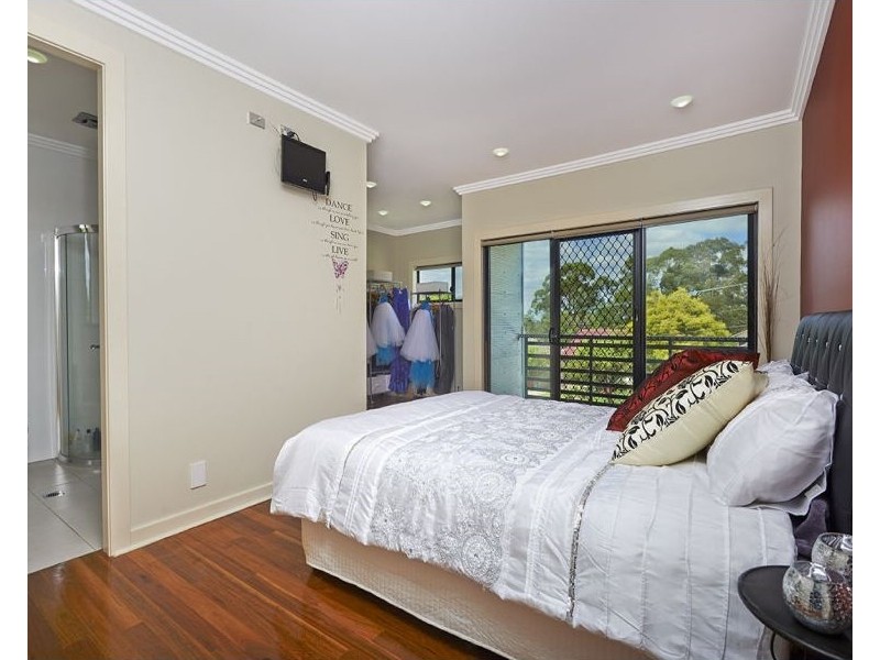 11A Sherwood Street, Northmead NSW 2152