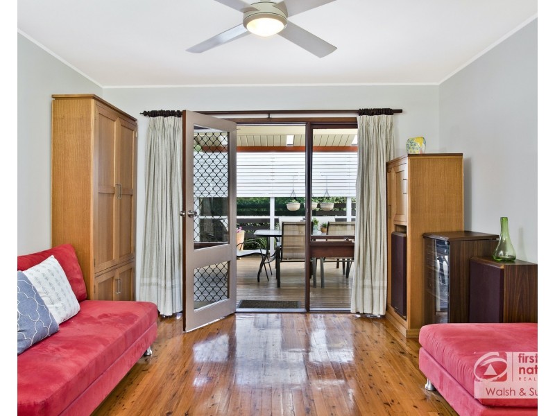 10 Madeline Ave, Northmead NSW 2152