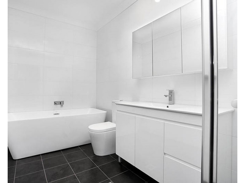 18A Kleins Road, Northmead NSW 2152