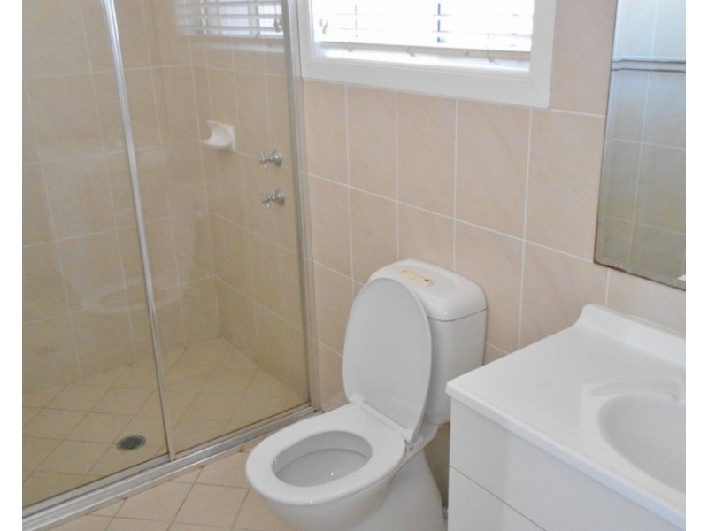 7A Bulli Road, Toongabbie NSW 2146