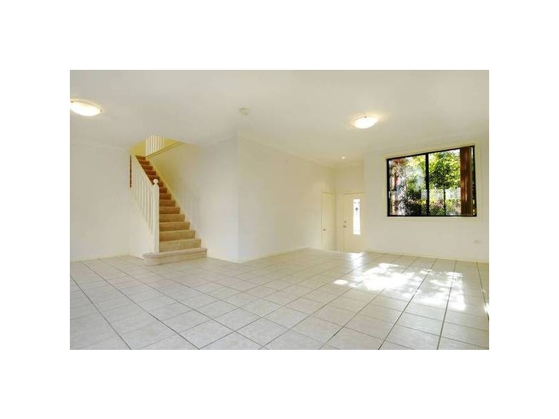 Conie Ave, Baulkham Hills NSW 2153
