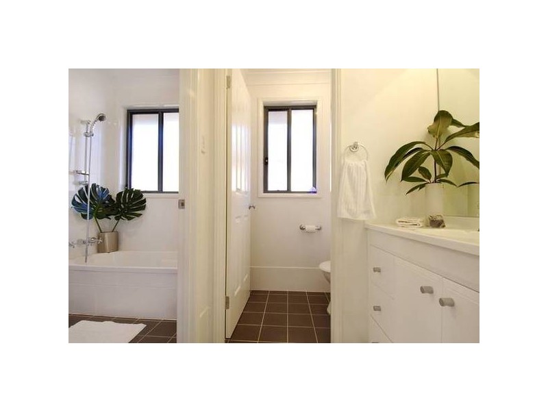 21 Blackwattle Circuit, Northmead NSW 2152