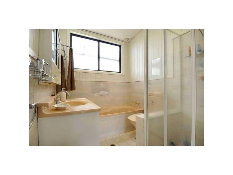 30 Einstein Street, Winston Hills NSW 2153