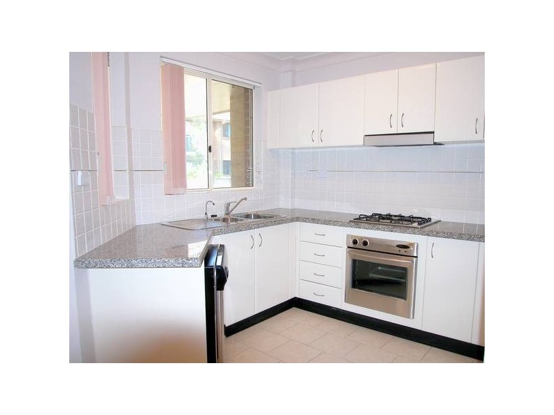 12/40-42 Cecil Ave, Castle Hill NSW 2154