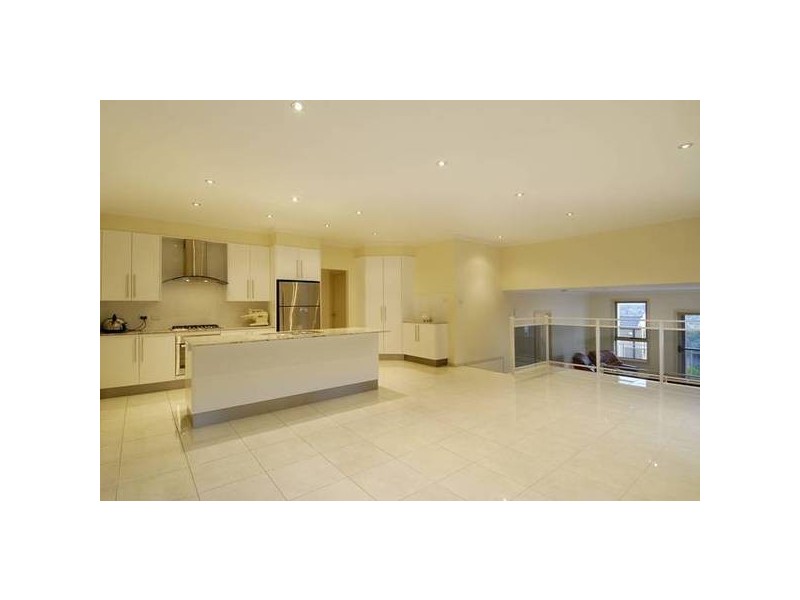 13 Governor Place, Winston Hills NSW 2153