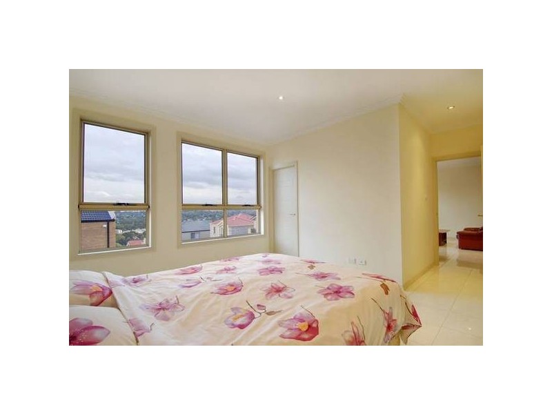 13 Governor Place, Winston Hills NSW 2153