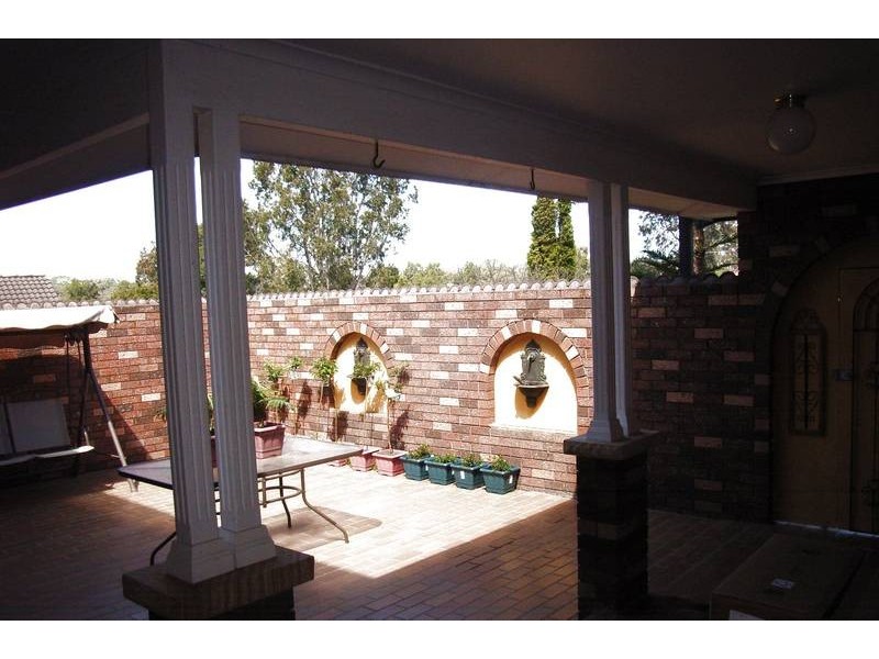 11 Amphitheatre Circuit, Baulkham Hills NSW 2153