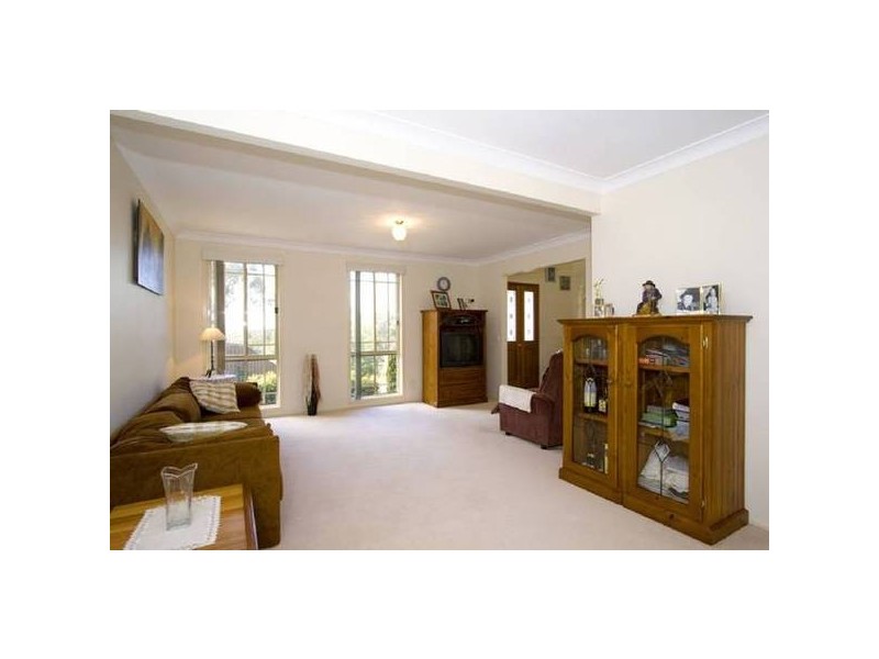 3 Lyn Place, Old Toongabbie NSW 2146