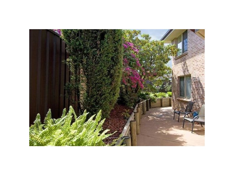 3 Lyn Place, Old Toongabbie NSW 2146