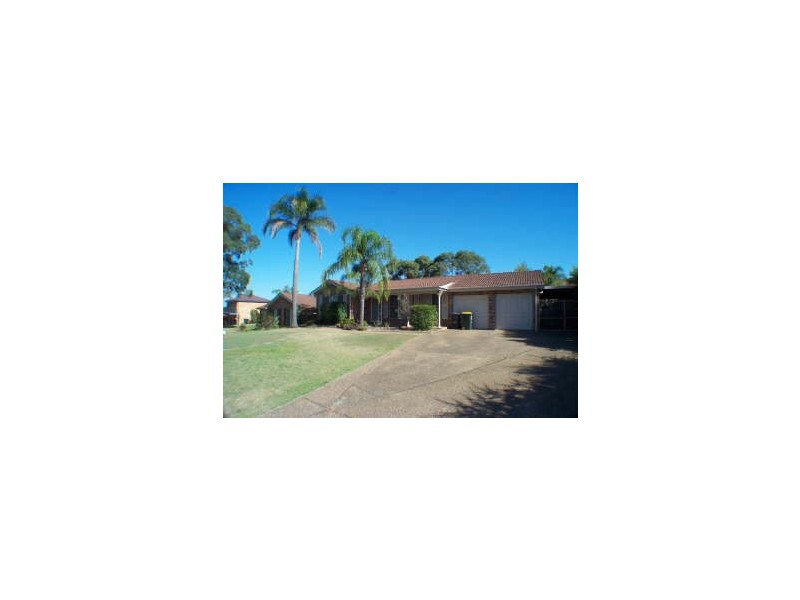 63 Amphitheatre Circuit, Baulkham Hills NSW 2153