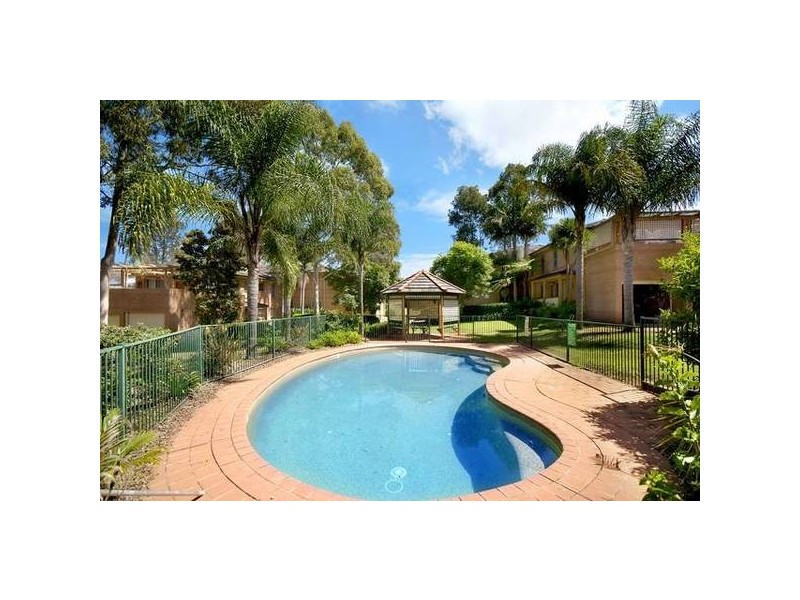 Oatlands NSW 2117