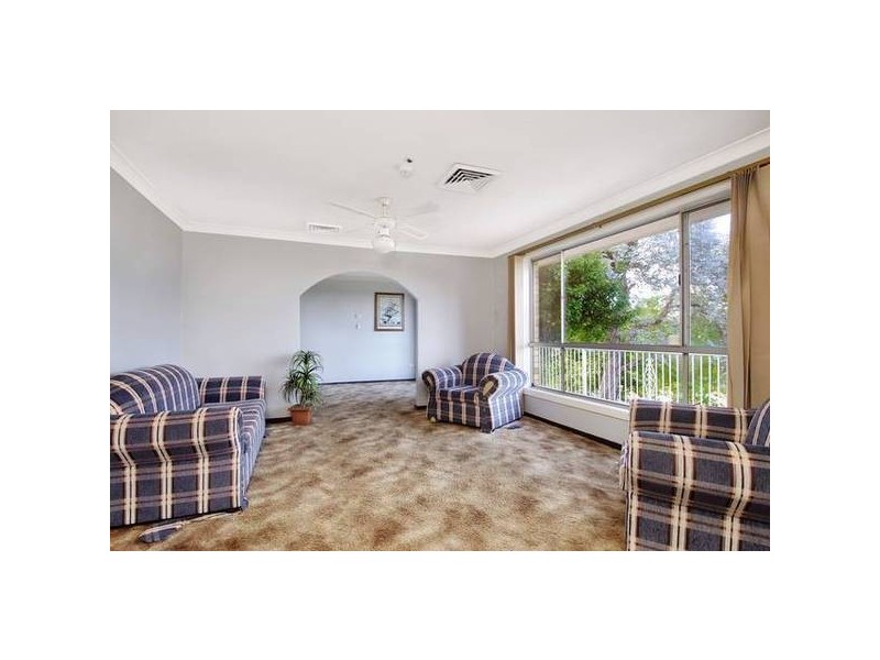 5 Rondelay Drive, Castle Hill NSW 2154