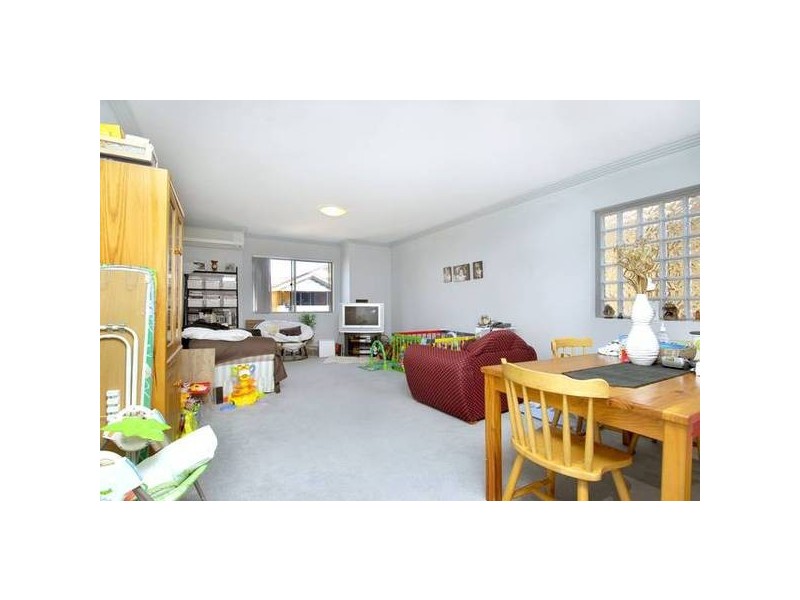 21/12-18 Conie Ave, Baulkham Hills NSW 2153