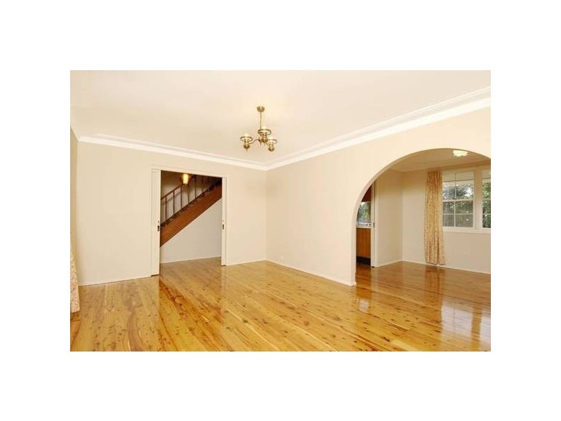 25 Tarana Crescent, Baulkham Hills NSW 2153