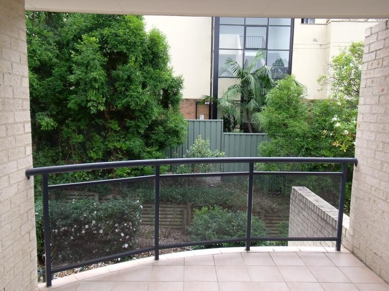 22/32-38 Jenner Street, Baulkham Hills NSW 2153