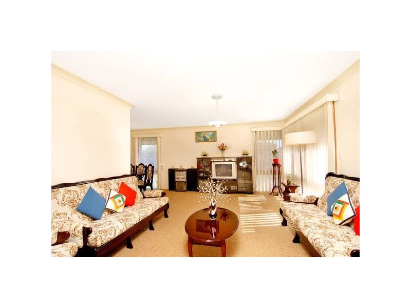 5 Euclid St, Winston Hills NSW 2153